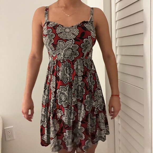 Floral dress - Picture 1 of 1